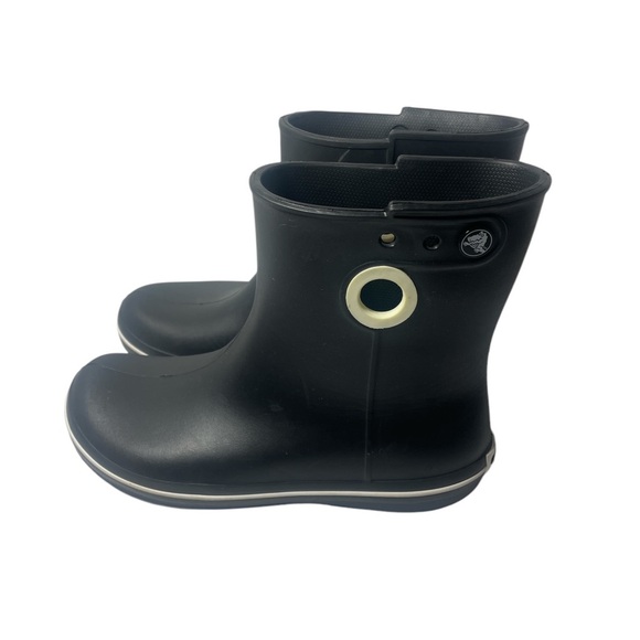 CROCS Black Winter Rain Boots Ankle Height Waterproof - Picture 1 of 9
